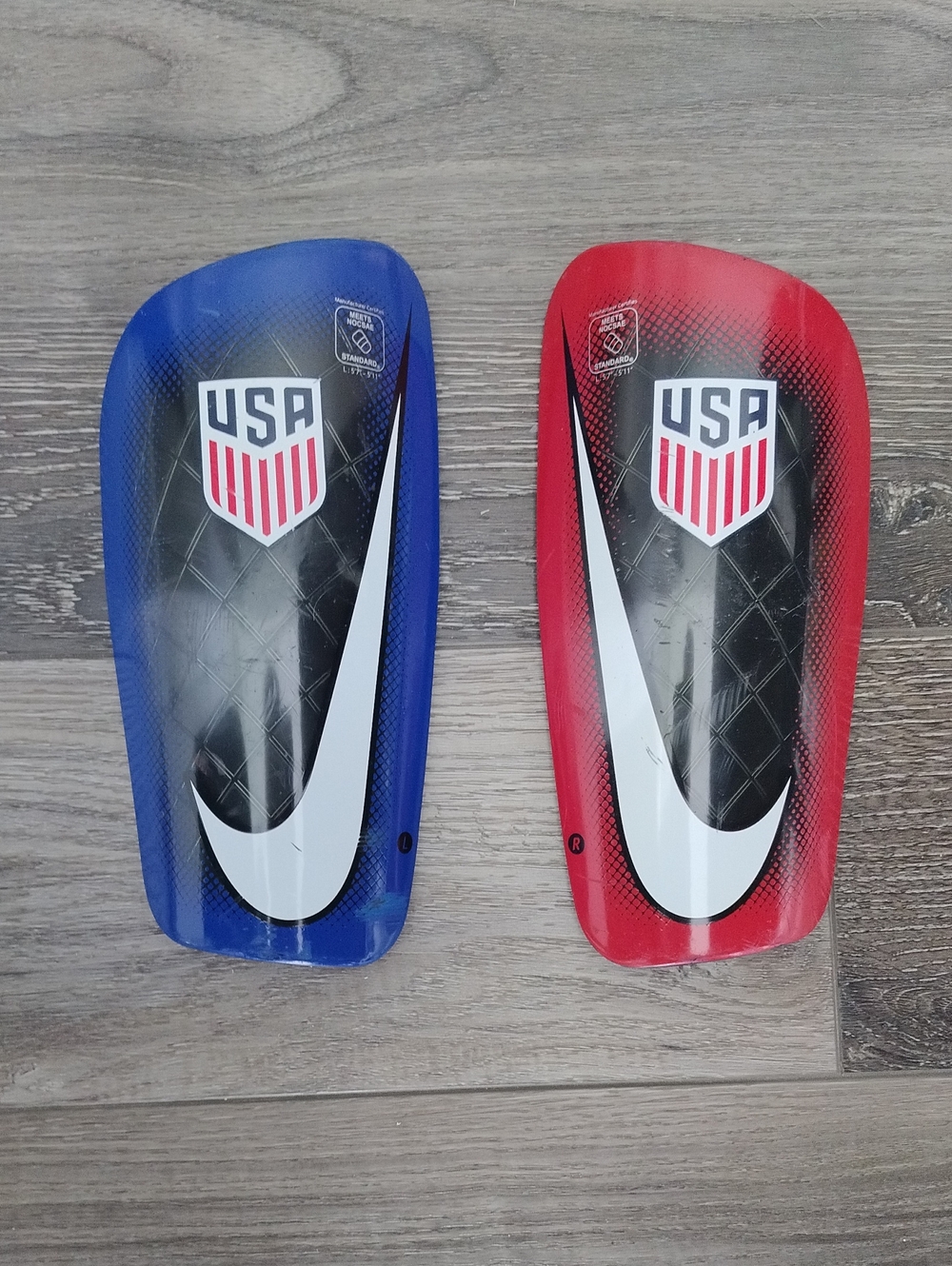 Nike USA Protective Shin Guards For Soccer Size L